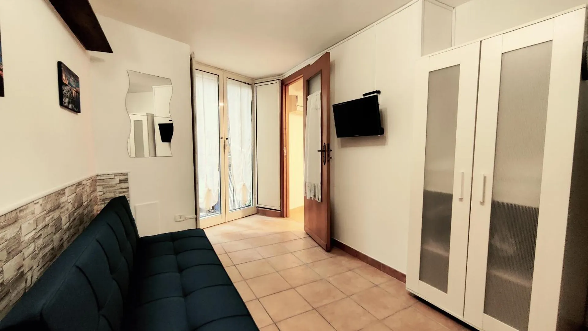 Guest house The Second Floor Hotel Naples Italy