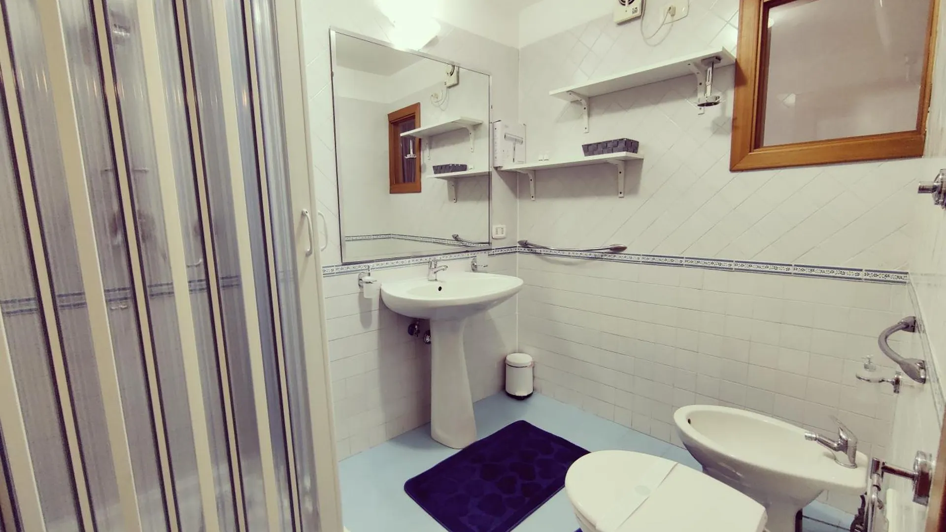 Guest house The Second Floor Hotel Naples