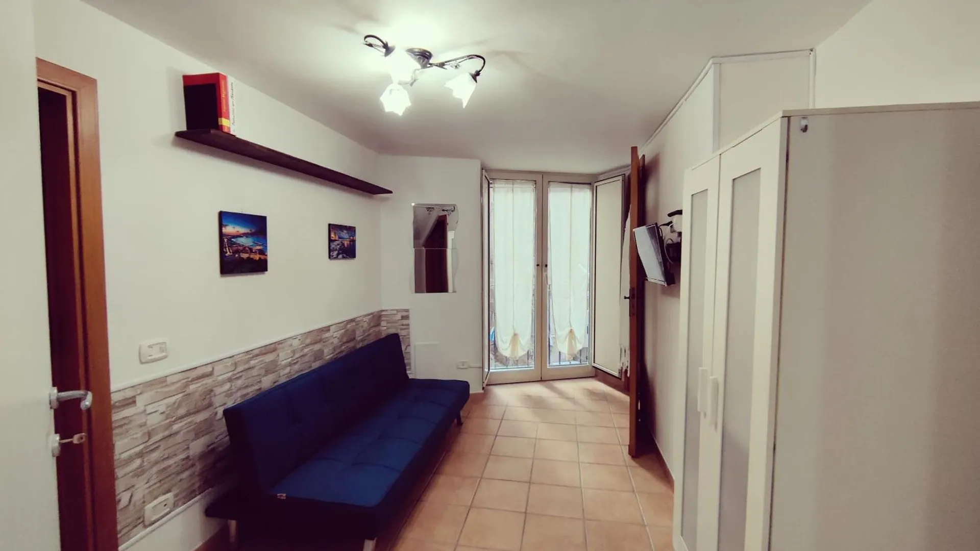 Guest house The Second Floor Hotel Naples