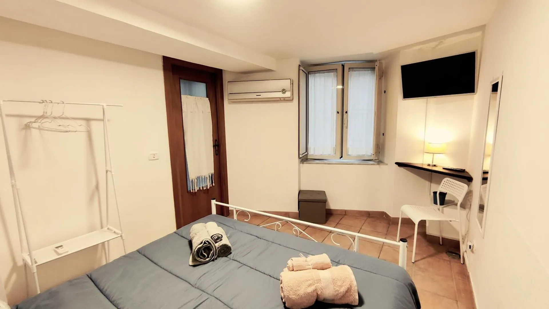 The Second Floor Hotel Naples